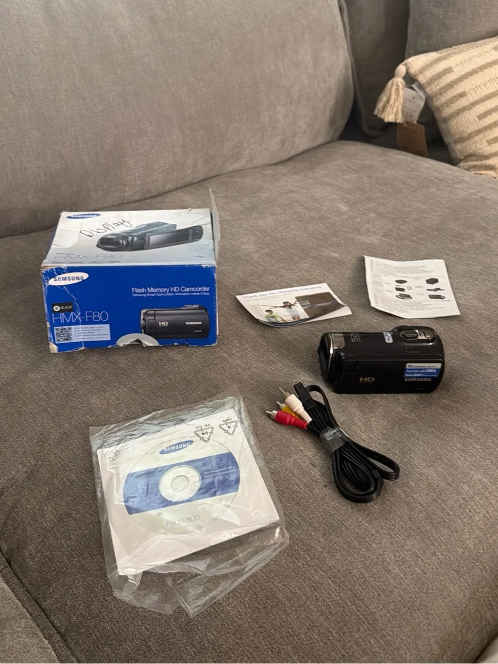 Samsung HMX-F80 HD Camcorder 52x Optical Zoom Digital Video Camera Tested Works